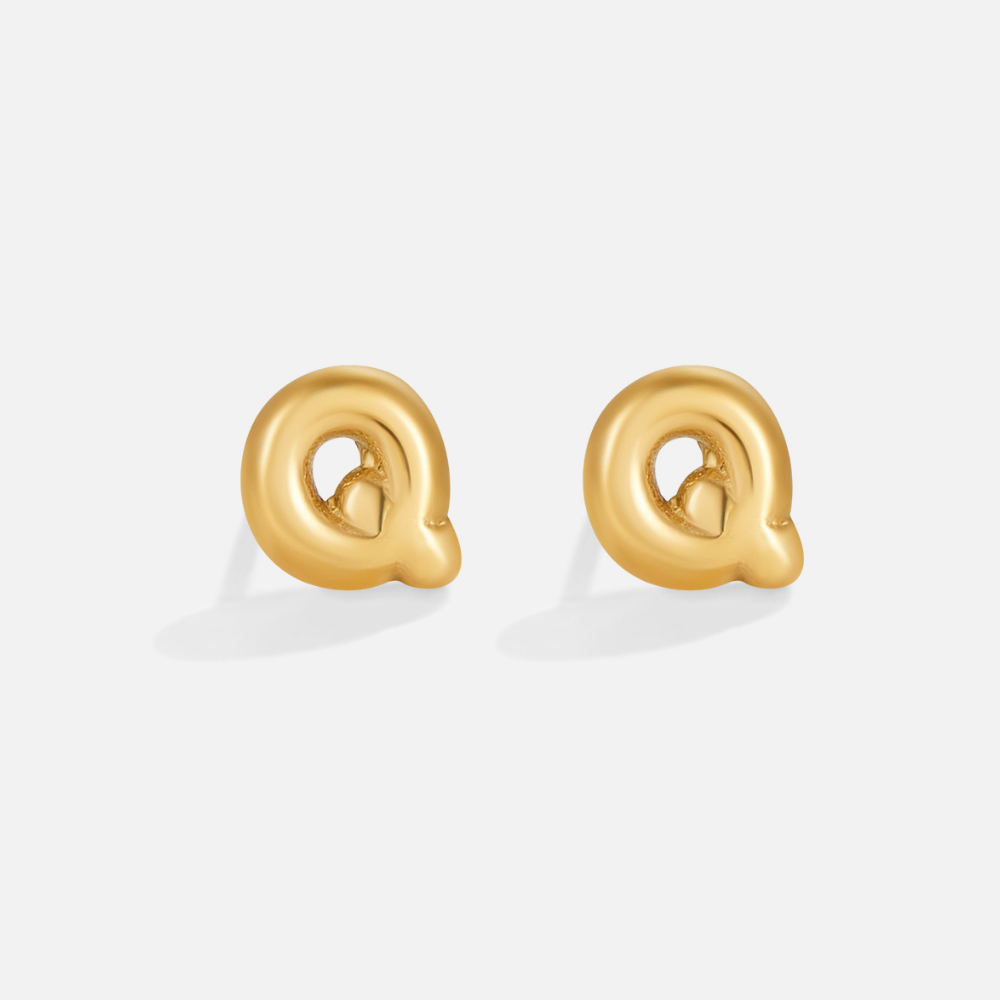 Gouden Bubble Letter Oorbellen