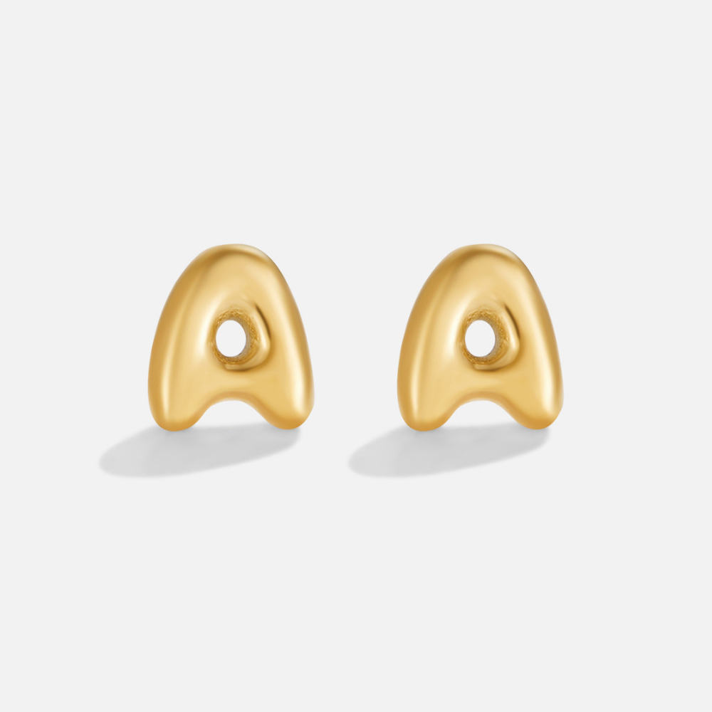 Gouden Bubble Letter Oorbellen