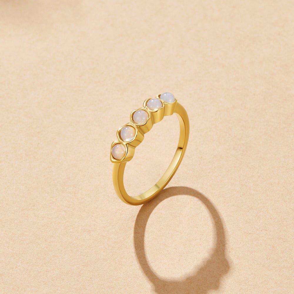 Gouden Moonstone Eternity Ring Hoofdafbeelding
