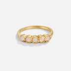 Gouden Moonstone Eternity Ring