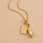 Gouden Victoria Hand Charm