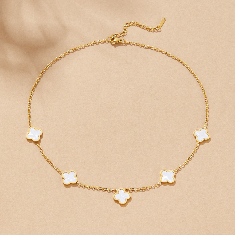 Witte Clover Cluster Ketting