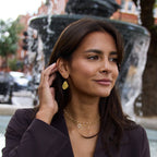 Amaya Hammered Gouden Drop Oorbellen