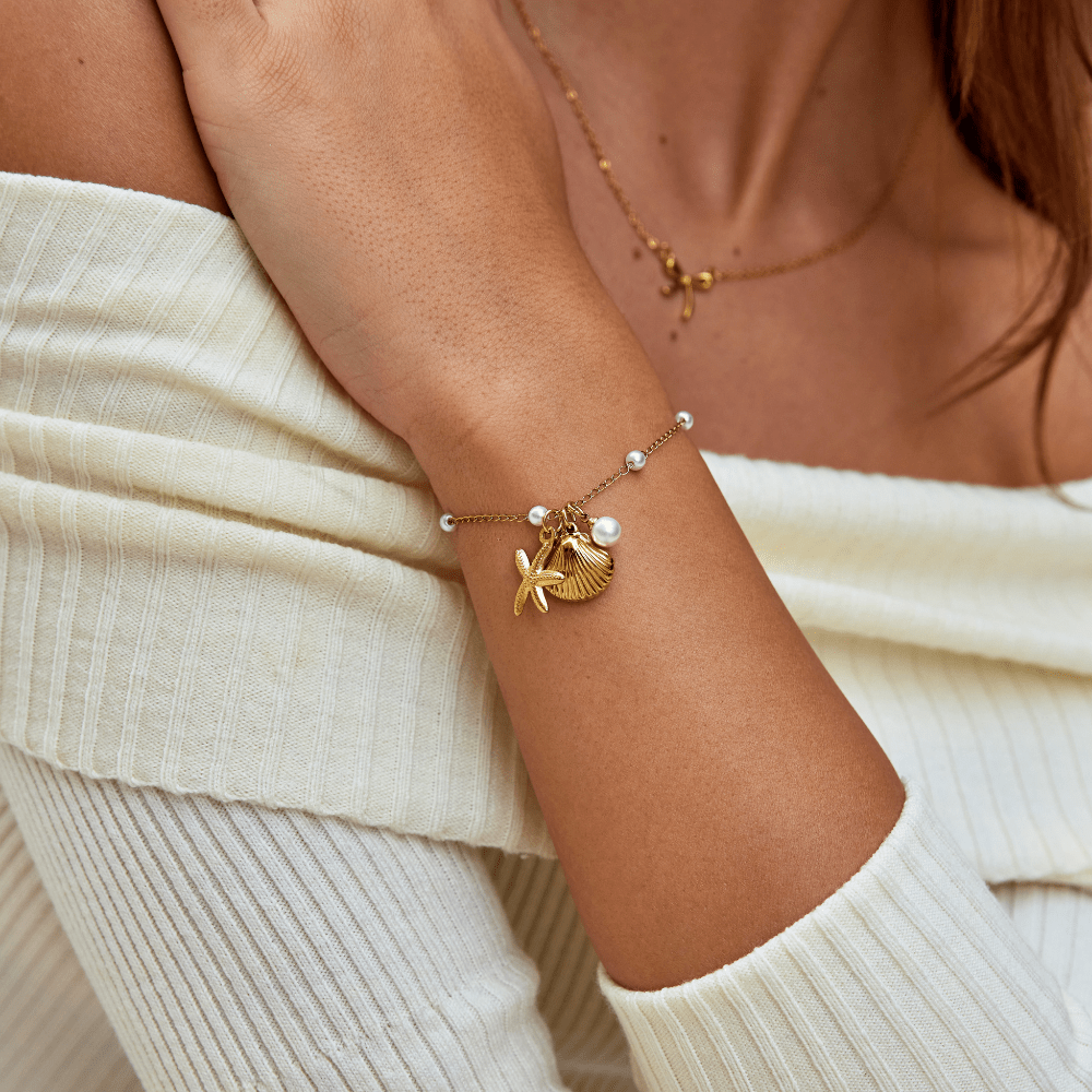 Aria Schelp Bedel Armband