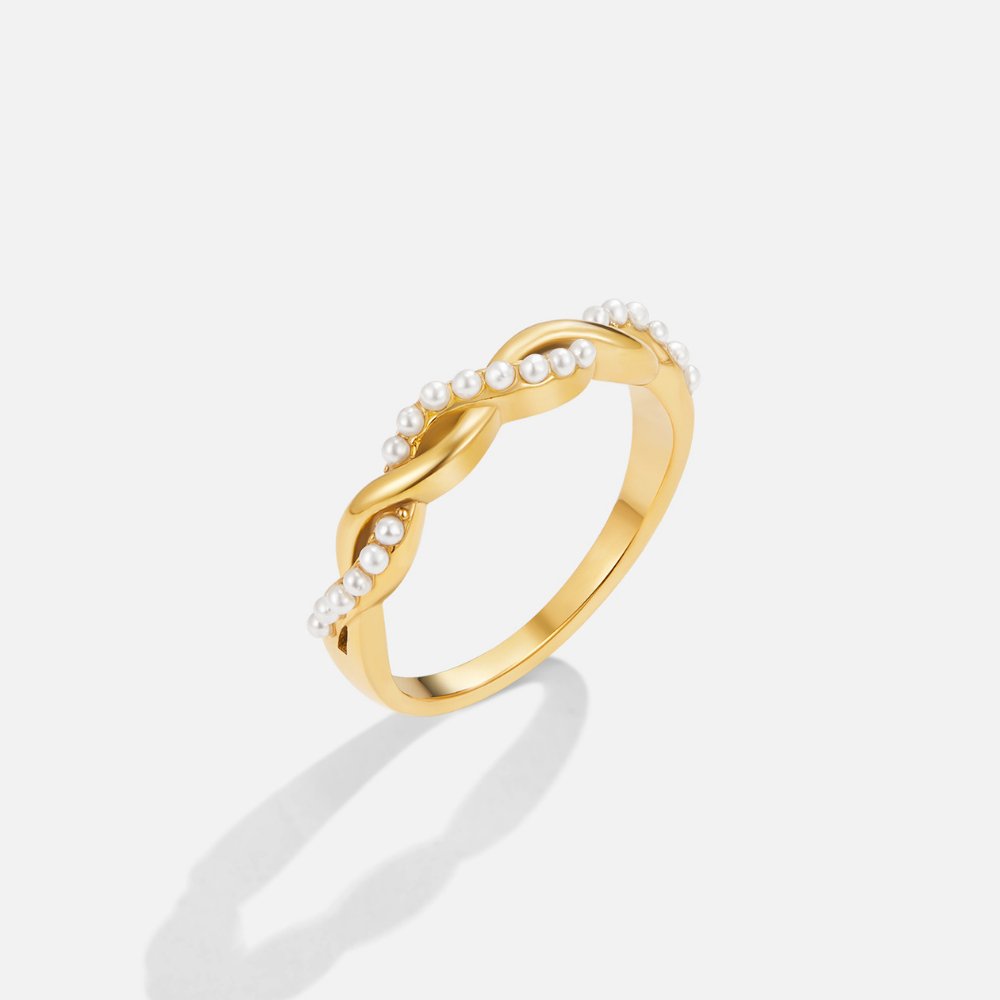 Bella Twist Parel Ring