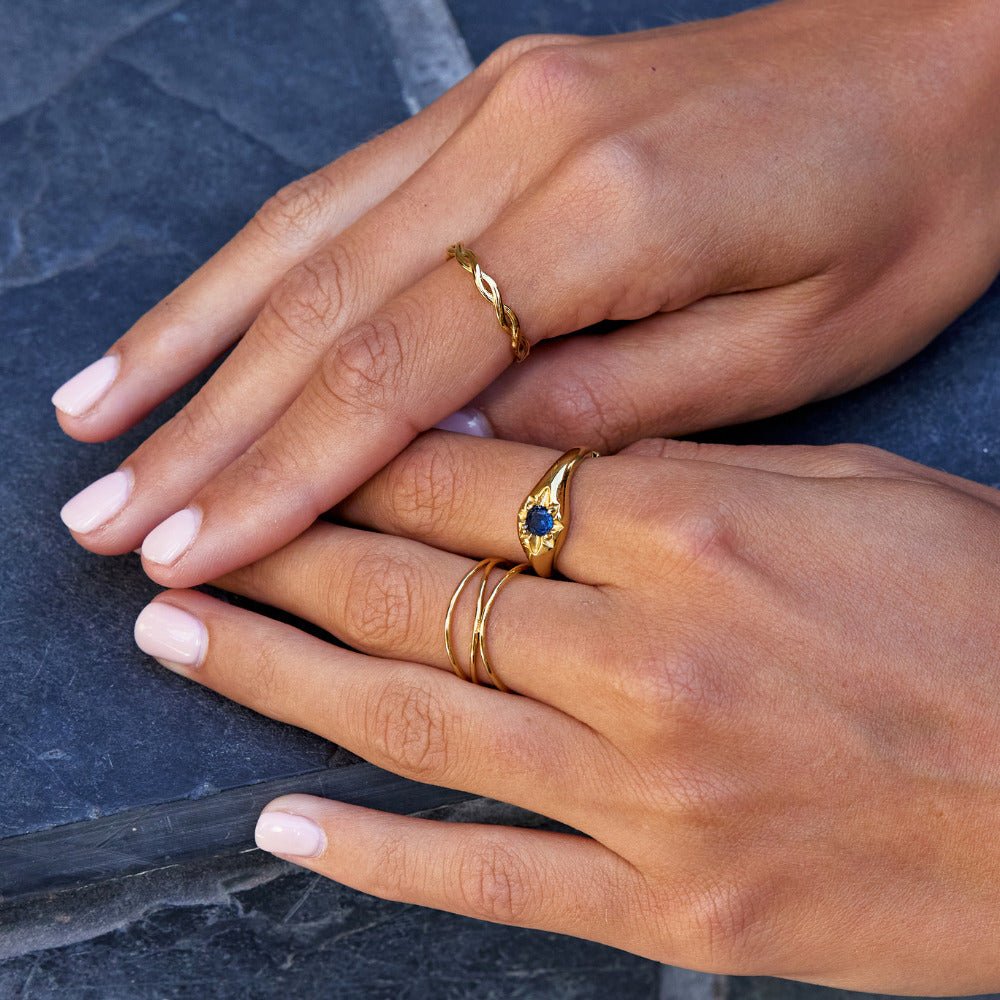 Celestial Blue Star Gouden Ring