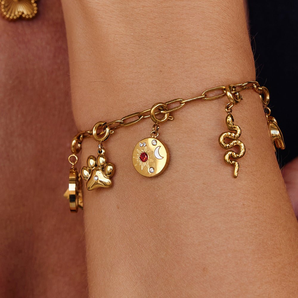 Celestial Sun & Moon Charm Secundaire afbeelding