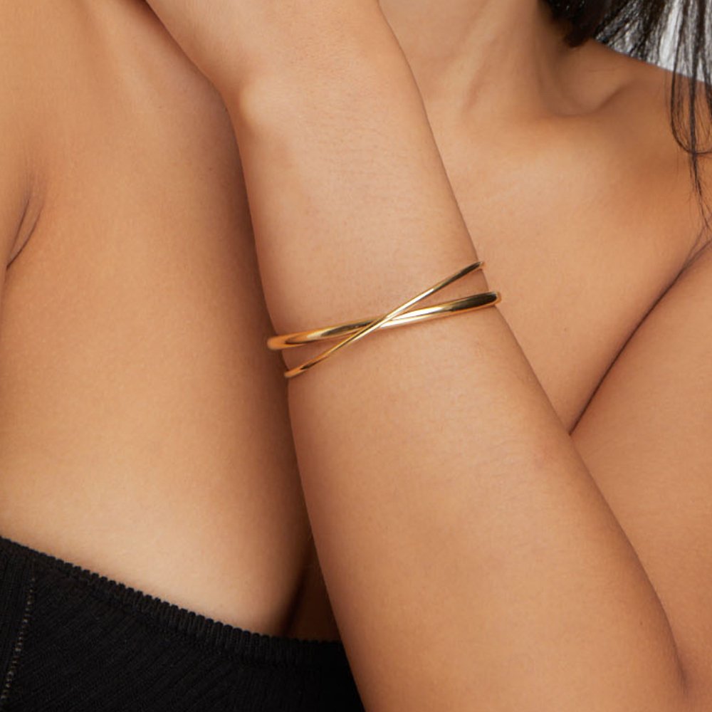 Eva Gouden Twist Armband Secundaire afbeelding