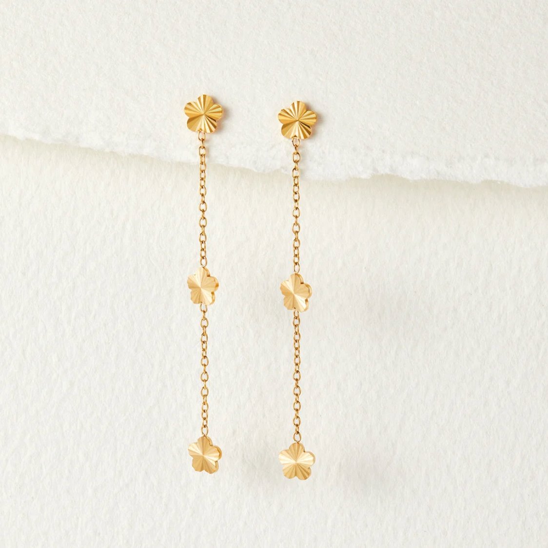 Gouden Flower Power Petal Drop Oorbellen Hoofdafbeelding