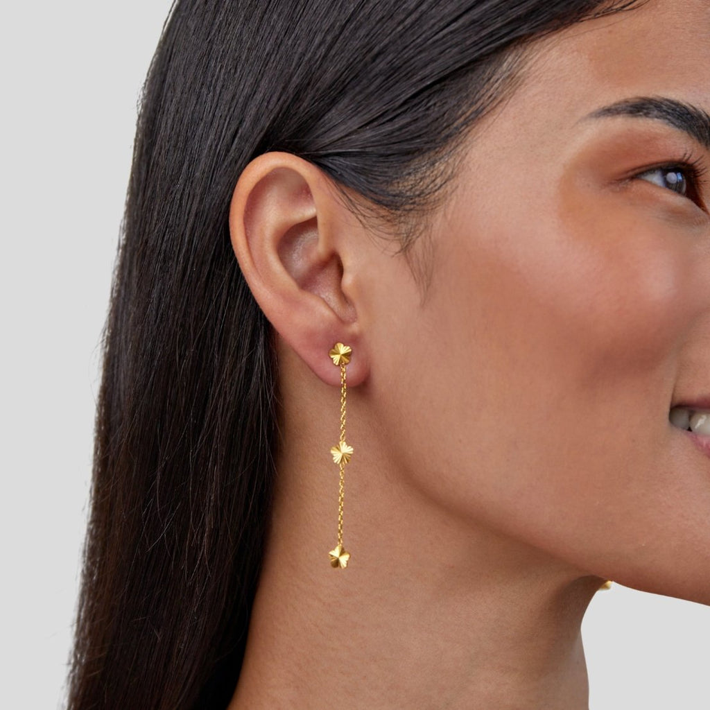 Gouden Flower Power Petal Drop Oorbellen