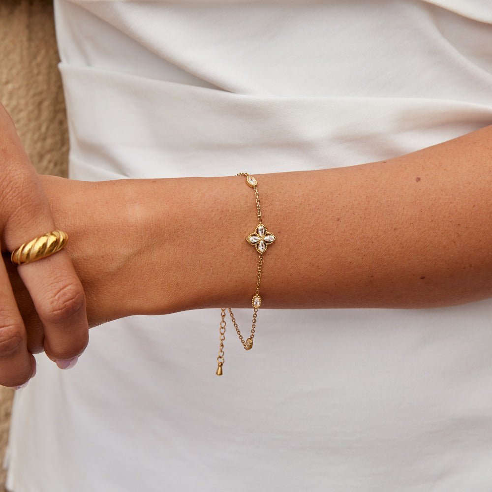 Gouden Four Leaf Clover Kristallen Armband