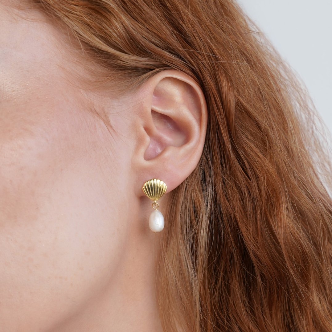 Gouden Freshwater Parel & Shell Oorbellen