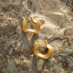 Geometrische Wave Gouden Ronde Oorbellen