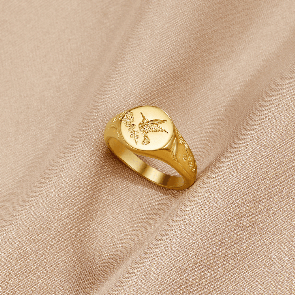 Gouden Hummingbird Signet Ring