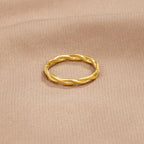 Infinity 18K Gouden Twist Ring