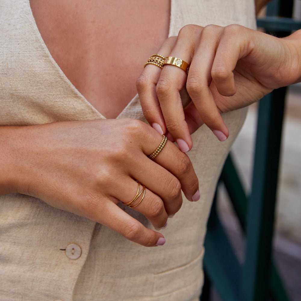 Leona Gouden Bead Ring