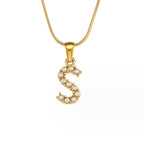 Gouden Letter Parel Charm Ketting