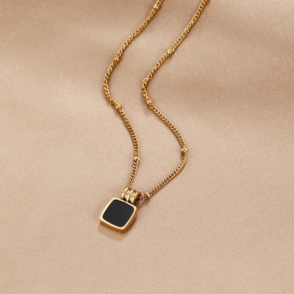 Lucia Zwarte Hanger Ketting Hoofdafbeelding