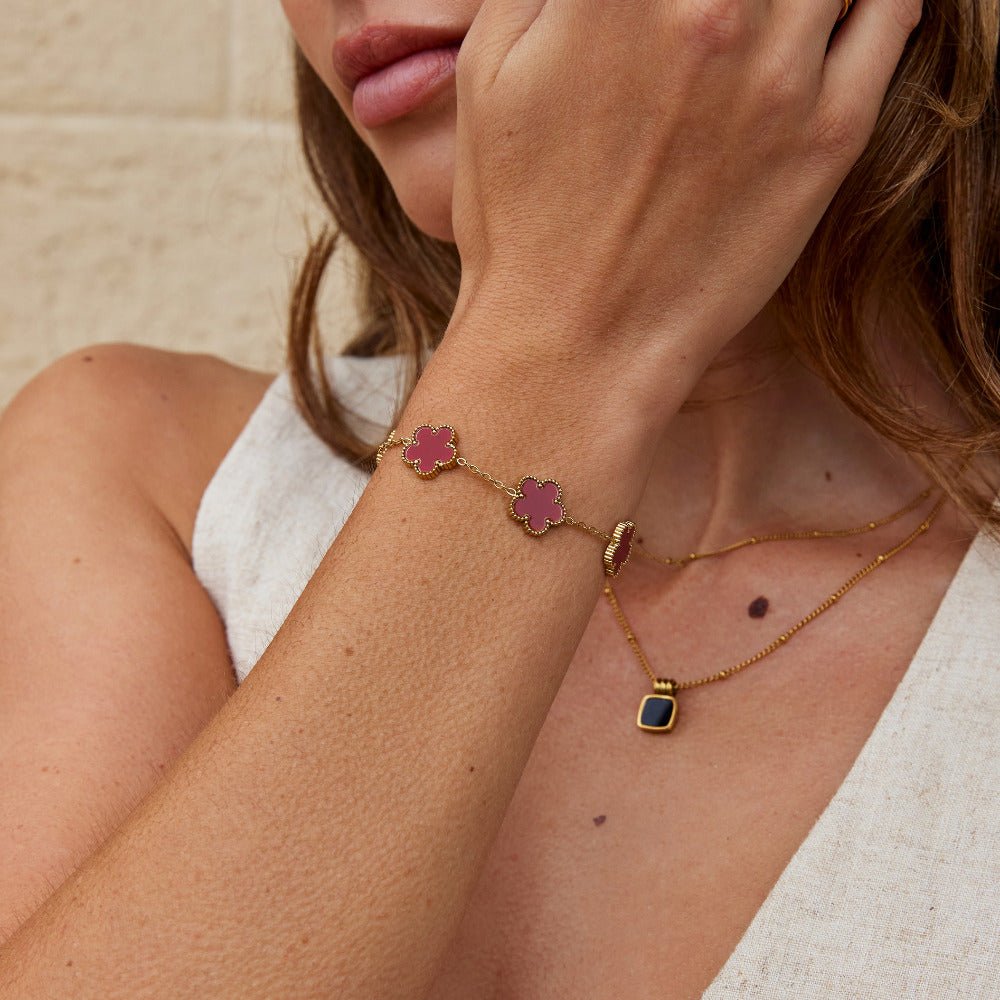 Lucky Rode Clover Leaf Armband