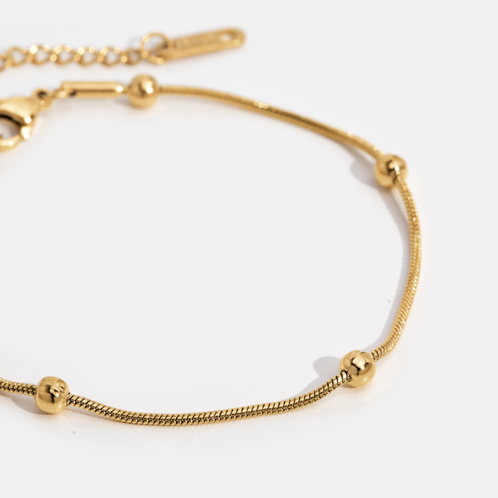 Luna Gouden Bead Armband