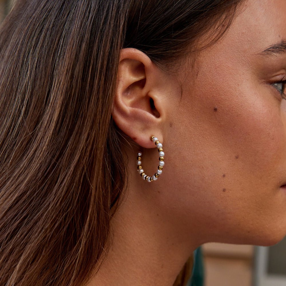 Maia Parel & Gouden Bead  Oorbellen Secundaire afbeelding