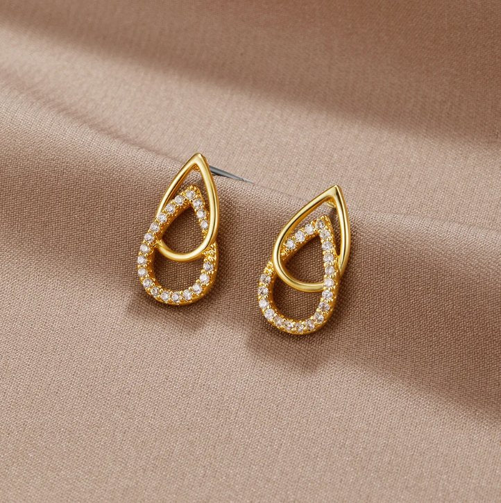 Mara Teardrop Link Oorbellen Hoofdafbeelding