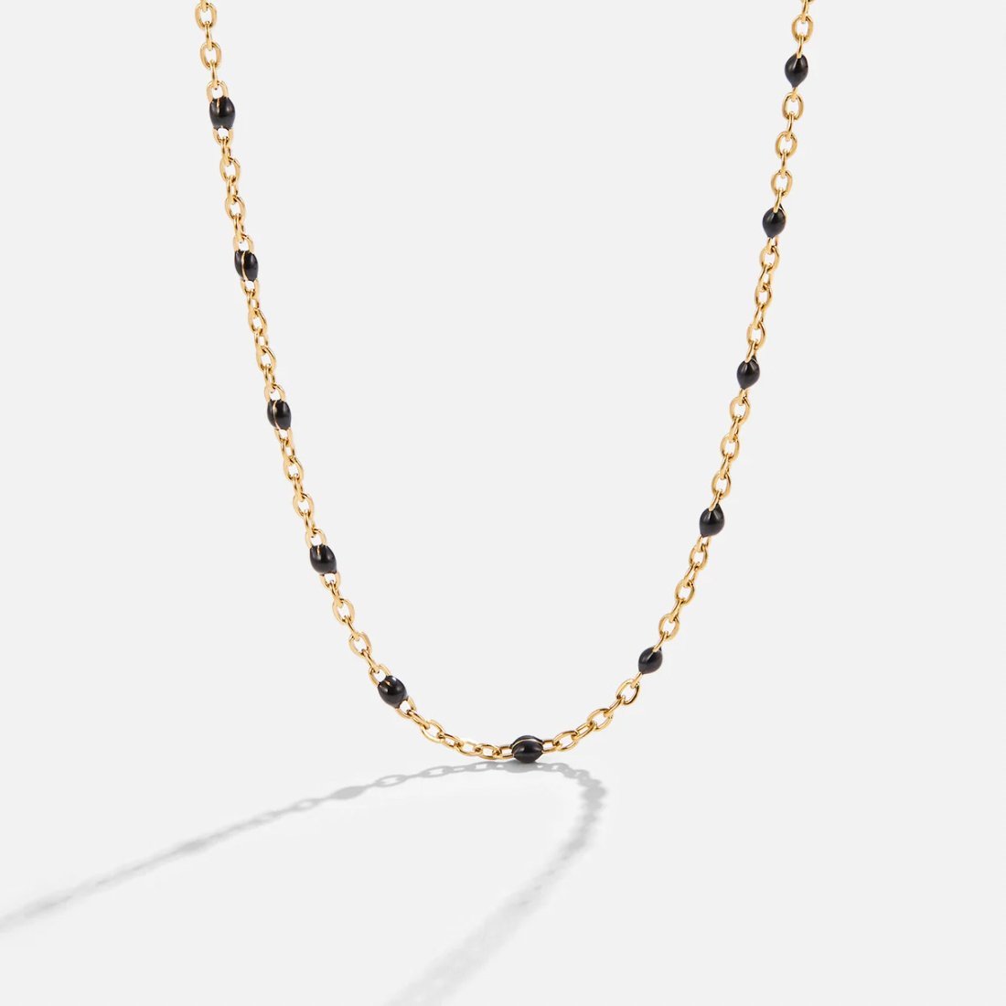 Mila Black Bead Ketting Hoofdafbeelding