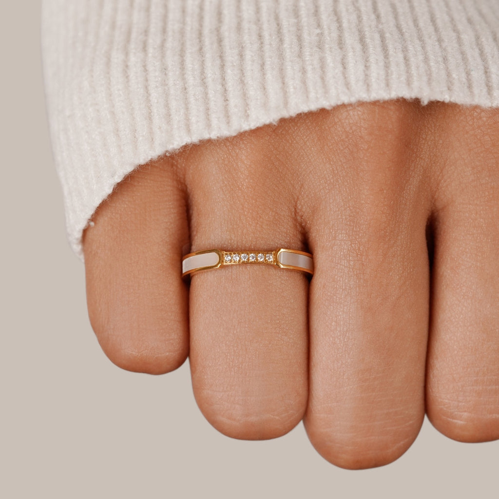 Mother Of Pearl & Kristallen Ring