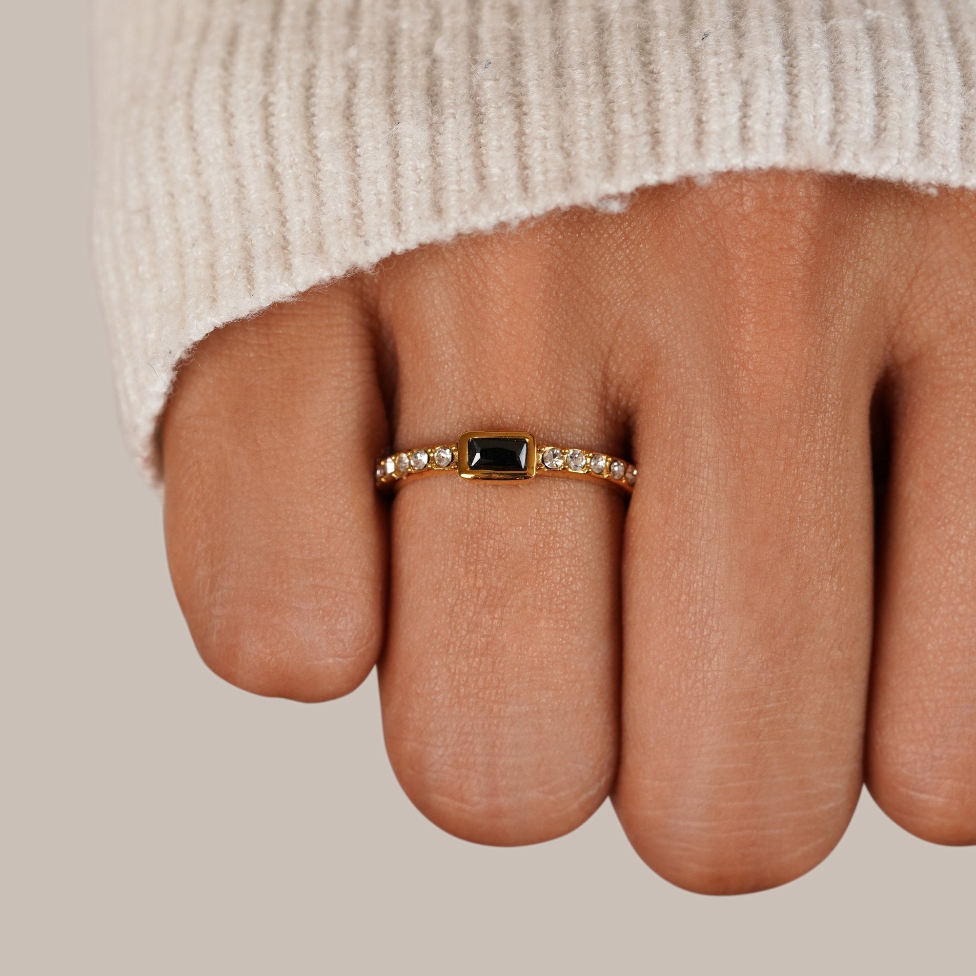 Onyx Black Kristallen Ring Secundaire afbeelding