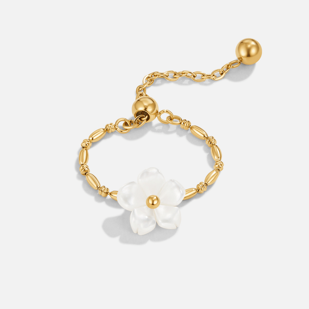 Pearl Witte Blossom Flower Ring