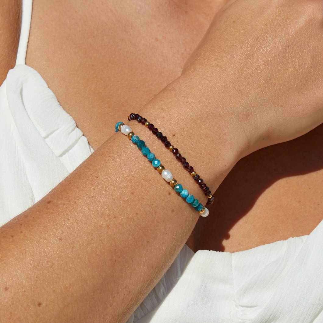 Red Garnet Bead Armband