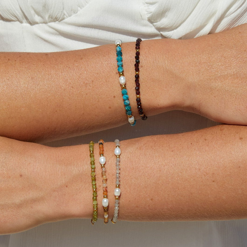 Red Garnet Bead Armband