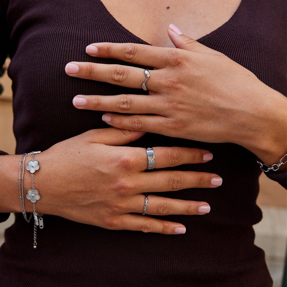 Zilveren Kristallen Clover Band Ring