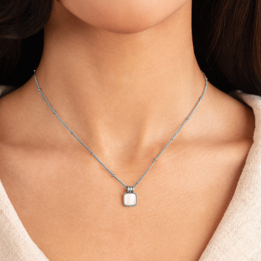 Zilveren Lucia White Shell Hanger Ketting Secundaire afbeelding