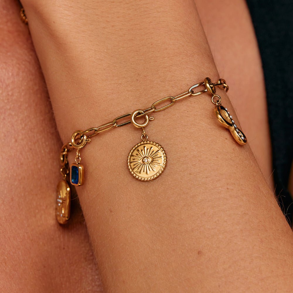 The Truth' Gouden Eye Coin Charm Secundaire afbeelding