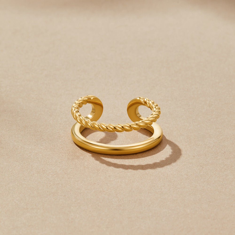Twisted Tyra Gouden Ring Hoofdafbeelding