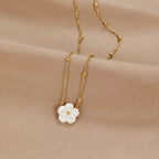 Witte Bloesem Ketting