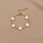 Witte Klavertjes Armband