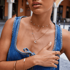 White Crescent Moon Ketting