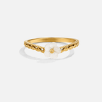 Witte Petal Shell Ring